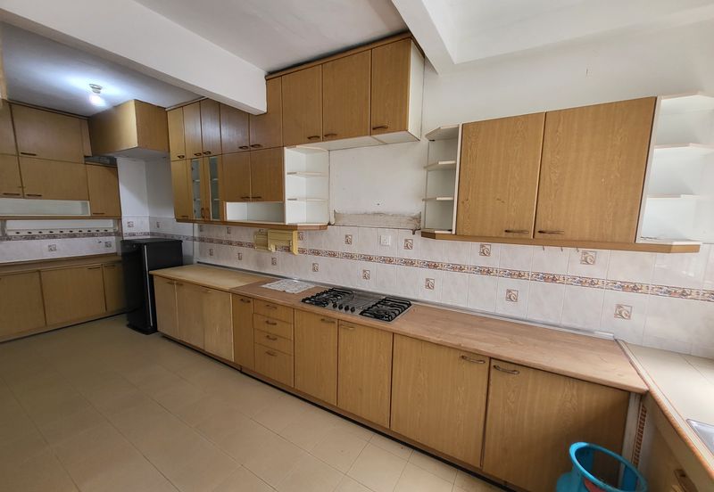 Overseas Union Garden