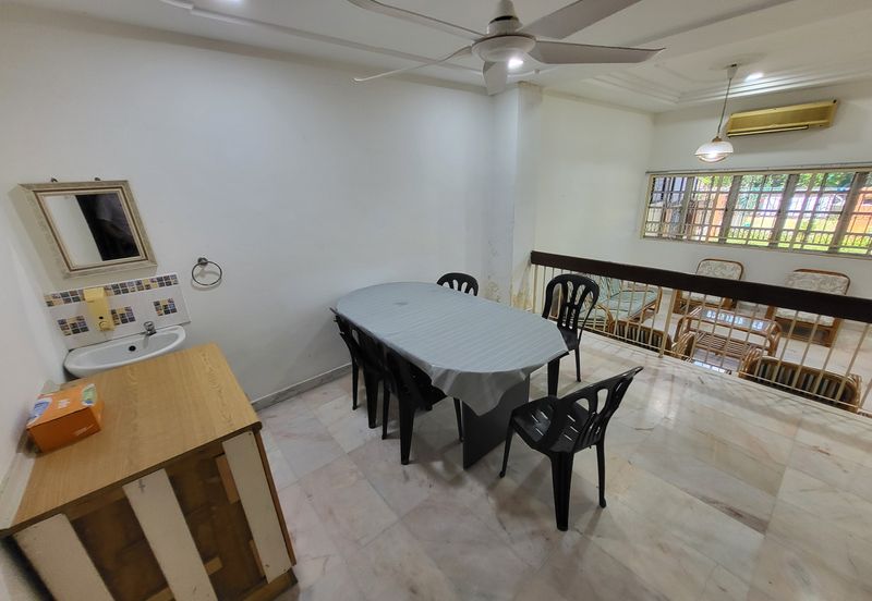 Overseas Union Garden