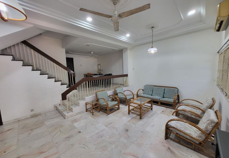 Overseas Union Garden