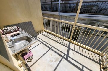 Overseas Union Garden