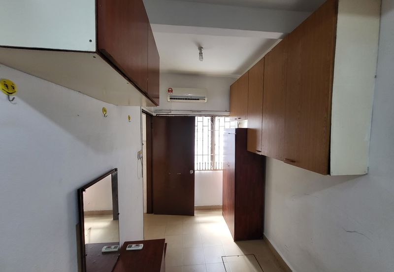 Overseas Union Garden