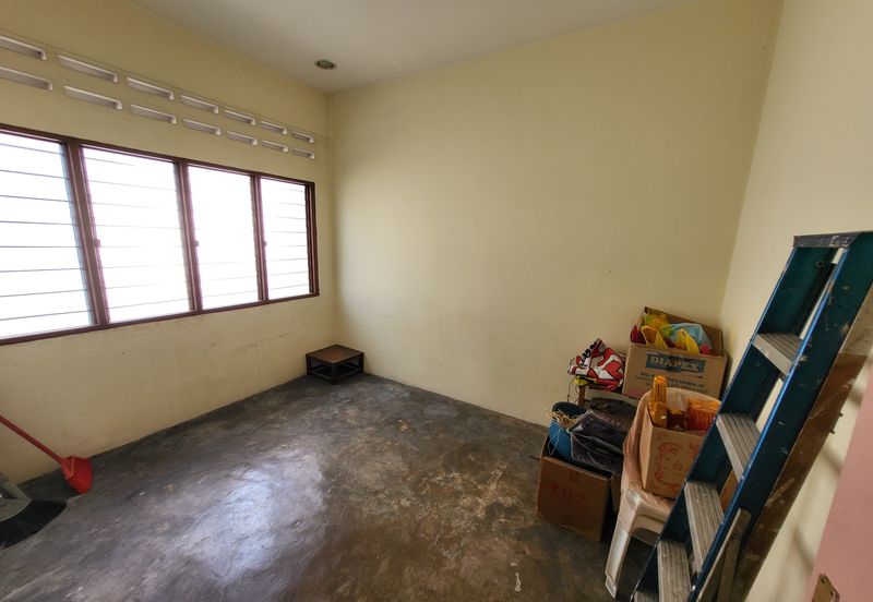 Overseas Union Garden