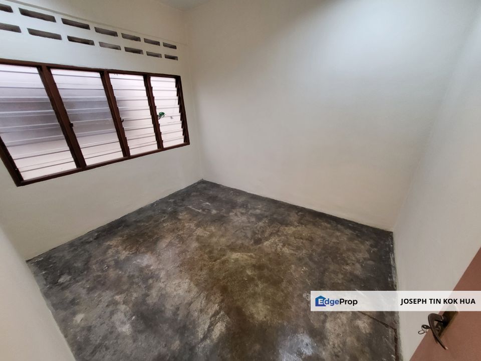 Oug 1 Storey Terrace Basic House For Sale, Kuala Lumpur, Taman OUG