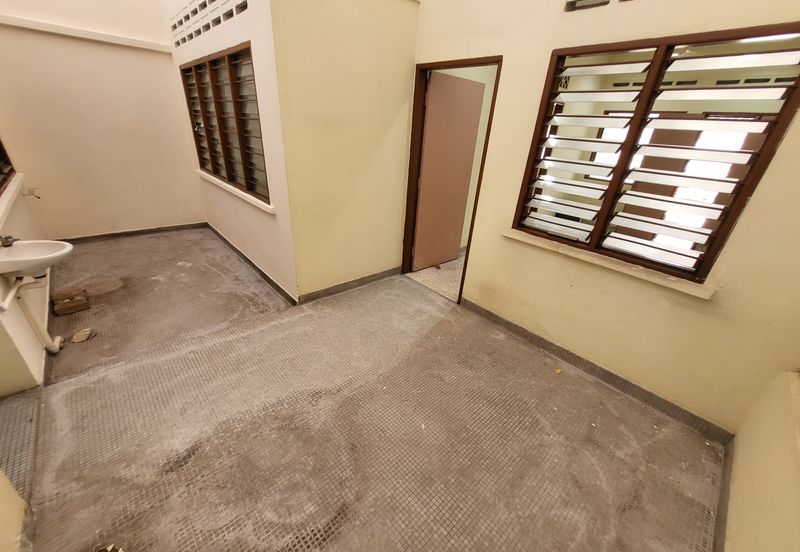 Overseas Union Garden