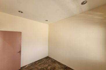 Overseas Union Garden