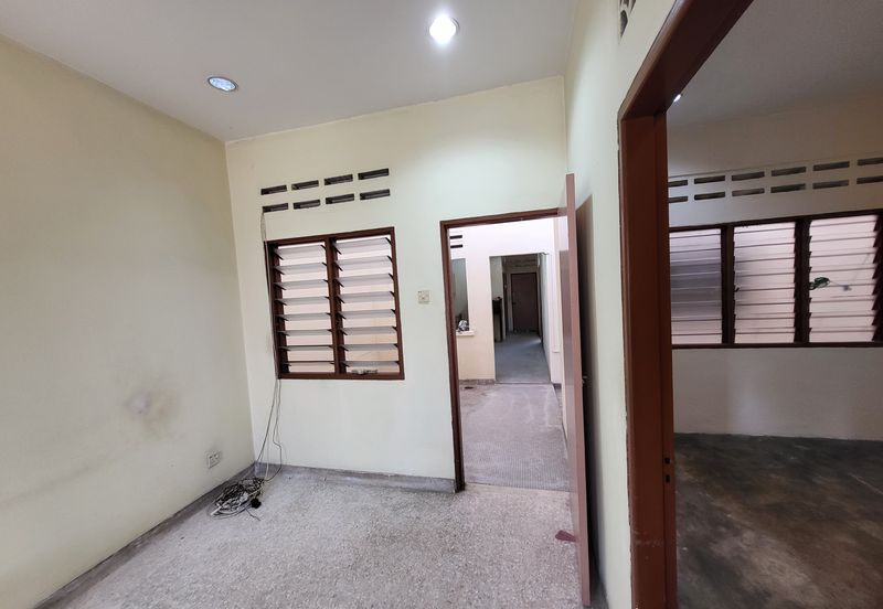 Overseas Union Garden