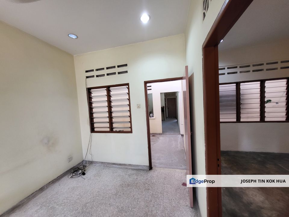 Oug 1 Storey Terrace Basic House For Sale, Kuala Lumpur, Taman OUG