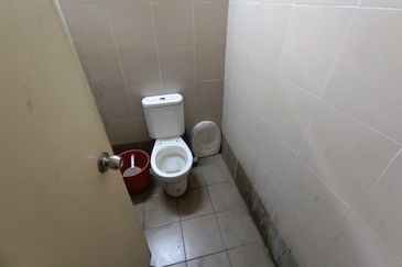 Parklane OUG Service Apartment