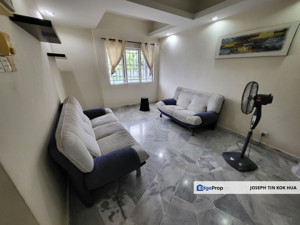 Bukit Oug Townhouse Upper Floor For Rent, Kuala Lumpur, Bukit Jalil
