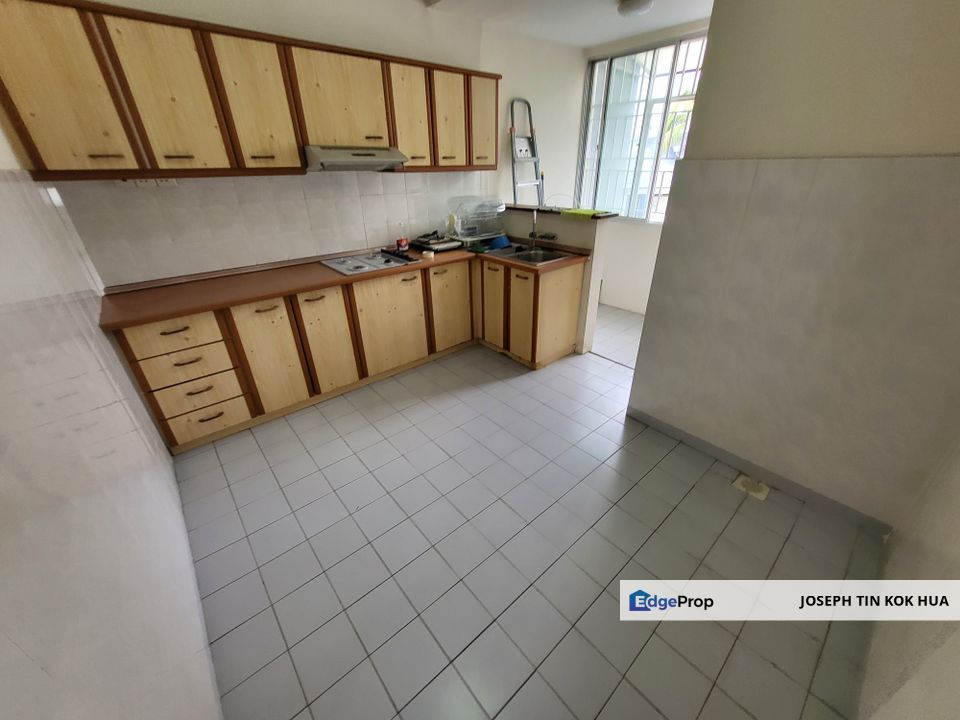 Bukit Oug Townhouse Upper Floor For Rent, Kuala Lumpur, Bukit Jalil