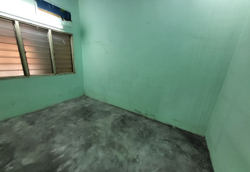 Overseas Union Garden