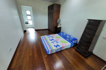 Overseas Union Garden