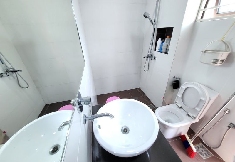 Overseas Union Garden