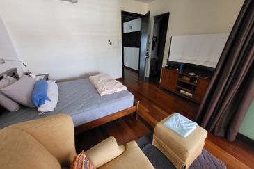 Overseas Union Garden