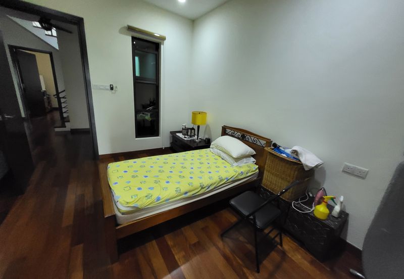 Overseas Union Garden