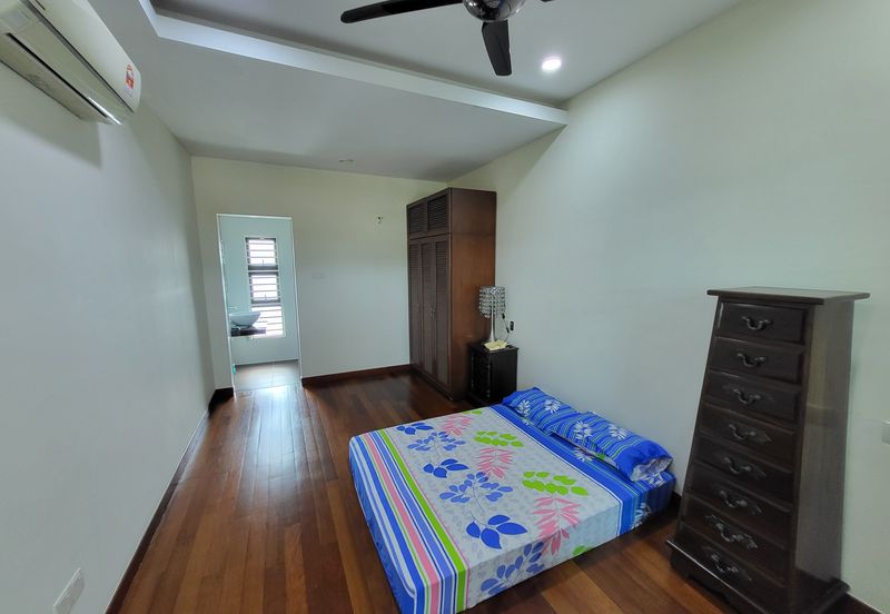 Overseas Union Garden