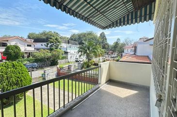 Overseas Union Garden