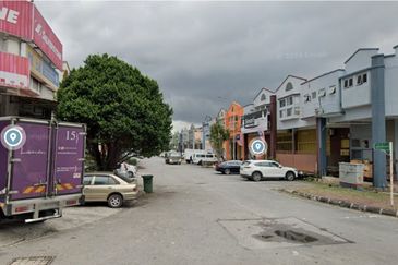 Bandar Pinggiran Subang