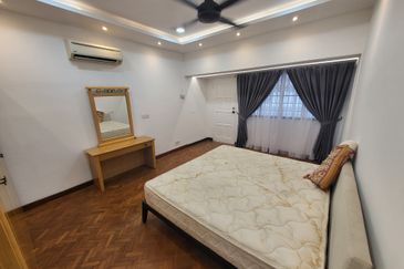 Overseas Union Garden