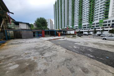 Jalan Puchong