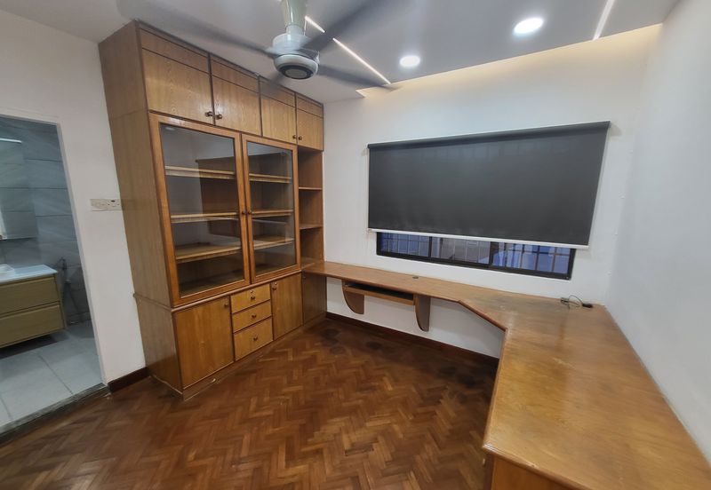 Overseas Union Garden