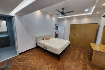 Overseas Union Garden