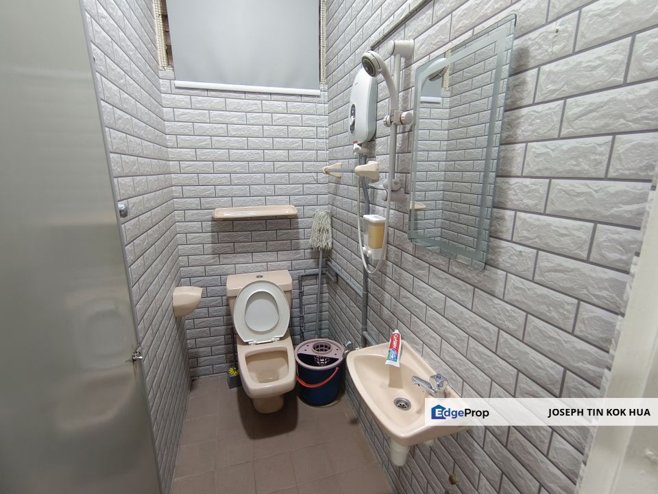 Oug / Happy Garden Renovated 2 Storey Terrace House Full Furnished For Rent, Kuala Lumpur, KL City