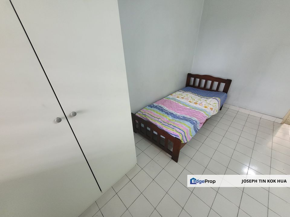 Oug / Kuchai Lama 1 Storey Terrace House For Rent, Kuala Lumpur, KL City