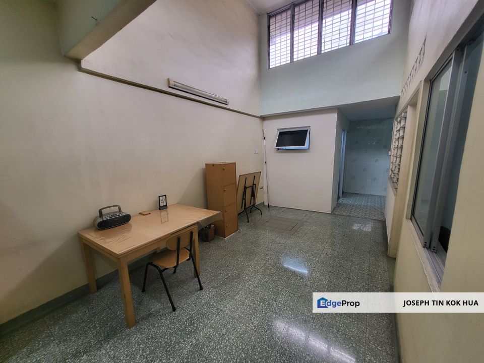 Oug / Kuchai Lama 1 Storey Terrace House For Rent, Kuala Lumpur, KL City