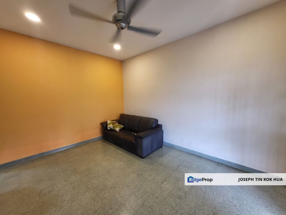 Oug / Kuchai Lama 1 Storey Terrace House For Rent, Kuala Lumpur, KL City