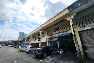 Taman Sungai Besi