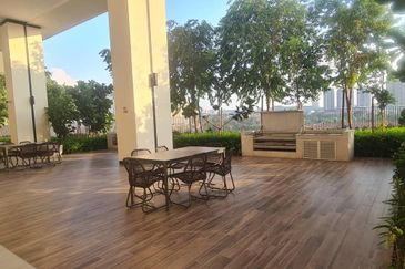 The Maple Residences