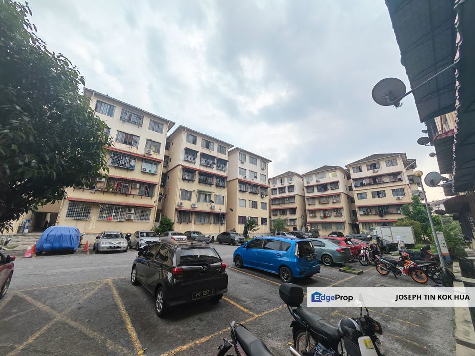 Bukit Serdang Apartment Pangsapuri Orkid Middle Floor For Sale, Selangor, Seri Kembangan