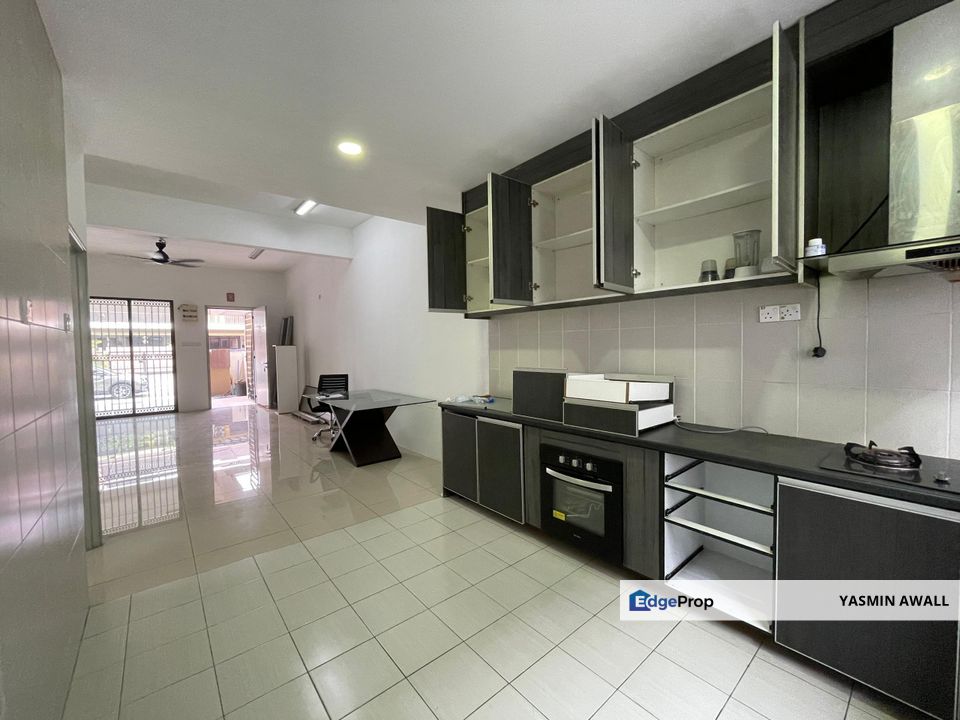 GATED & GUARDED Double Storey Terrace Desa Mayang Sari Nilai, Negeri Sembilan, Nilai