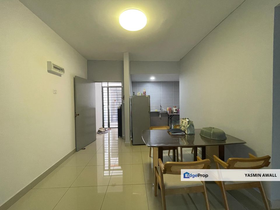 CORNER UNIT LEVEL 2 Pangsapuri Vista Sri Tanjung Semenyih, Selangor, Semenyih