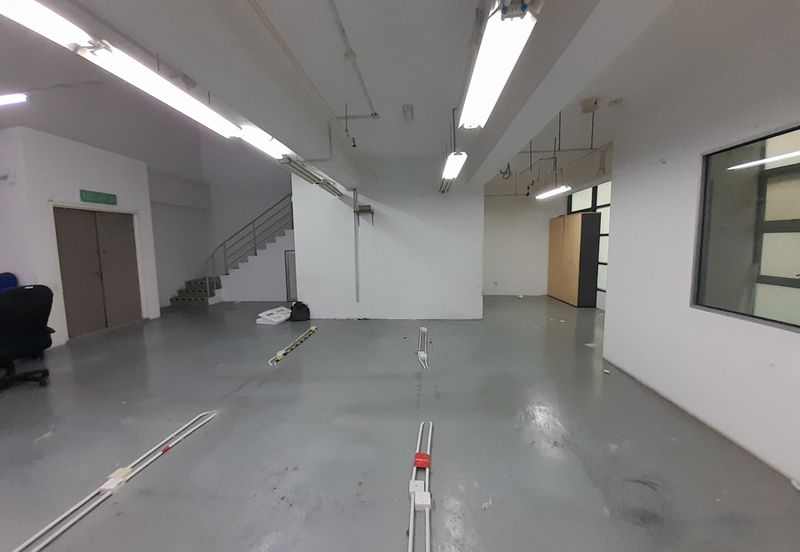 CORNER UNIT One South Street Mall Office Suite Serdang Seri Kembangan