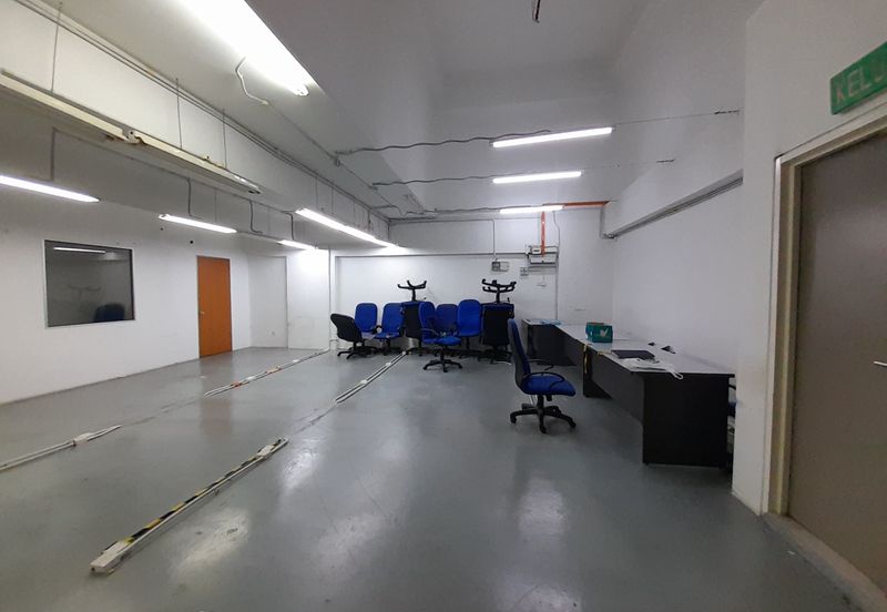 CORNER UNIT One South Street Mall Office Suite Serdang Seri Kembangan