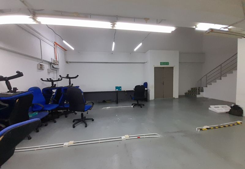 CORNER UNIT One South Street Mall Office Suite Serdang Seri Kembangan