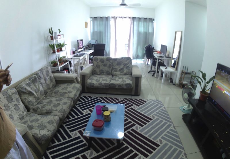 FACING POOL Almera Residensi, Laman Puteri 3, Bandar Puteri Bangi