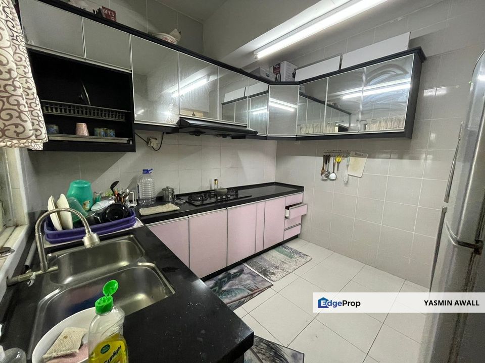 PARTIALLY FURNISHED Apartment South Bayu Residence 2 Putra Nilai, Bandar Baru Nilai, Negeri Sembilan, Nilai