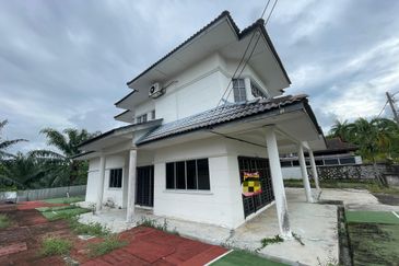 GREAT LOCATION Double Storey Bungalow Taman PD Villa, Port Dickson 