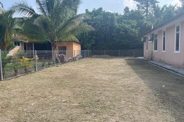 WIDE LAND Single Storey SemiD Taman Impian Rembau Negeri Sembilan