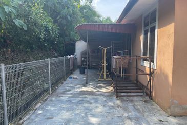 WIDE LAND Single Storey SemiD Taman Impian Rembau Negeri Sembilan