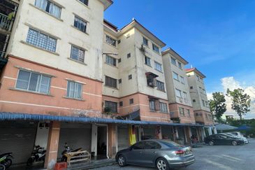 Apartment Nilai 3