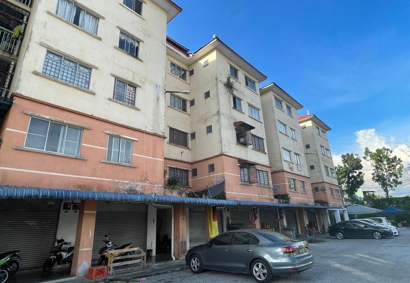 Apartment Nilai 3