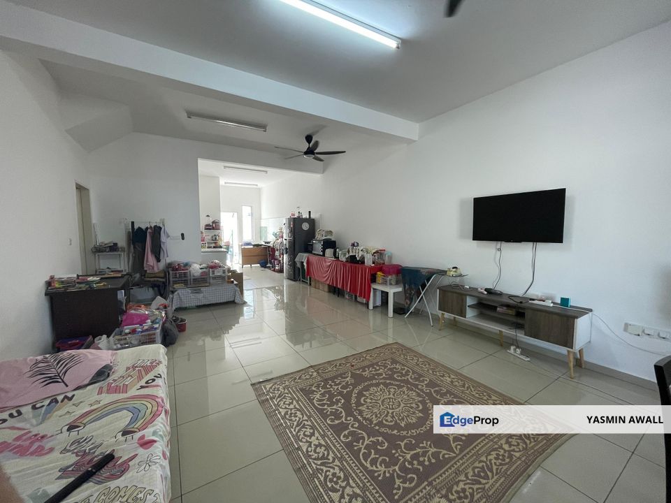 FACING OPEN Double Storey Laman Sendayan, Bandar Sri Sendayan, Negeri Sembilan, Seremban