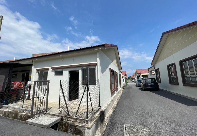 TAMAN BAYU INDERA, LUKUT