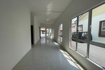 TAMAN BAYU INDERA, LUKUT