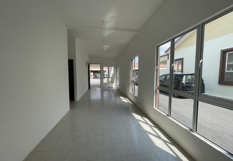 TAMAN BAYU INDERA, LUKUT