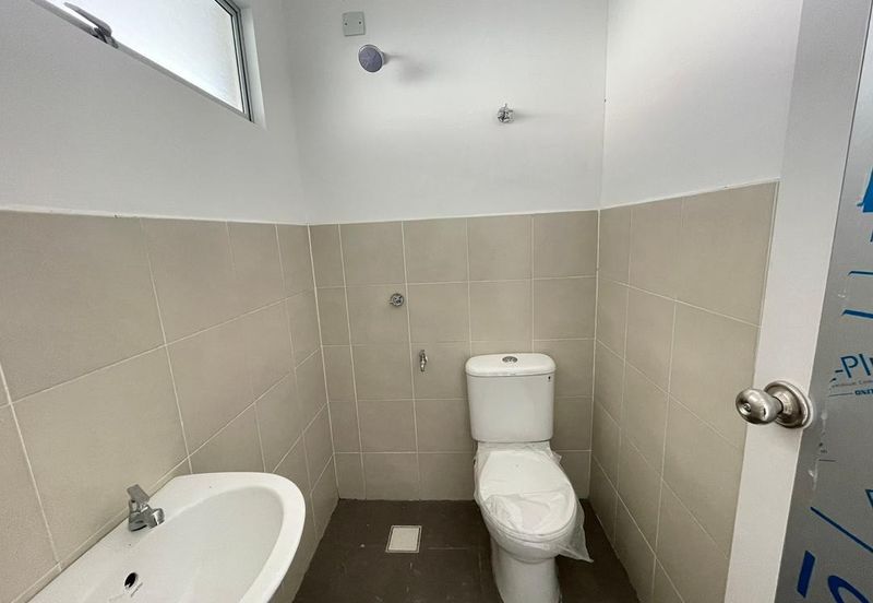 TAMAN BAYU INDERA, LUKUT